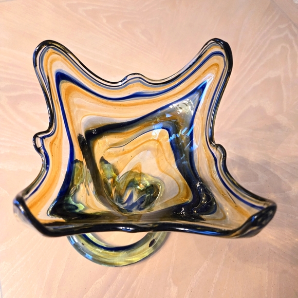 Vintage Mid-Century Free-Form Hand Blown Murano Style Swirl Glass Vase Coil Base - Picture 10 of 16